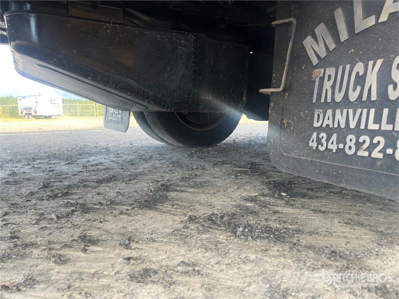 Chevrolet 6500 HD 4x2 Service Truck Municipal / general purpose vehicles