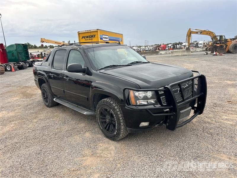 Chevrolet Avalanche 4x4 Crew Cab Pickup Otros