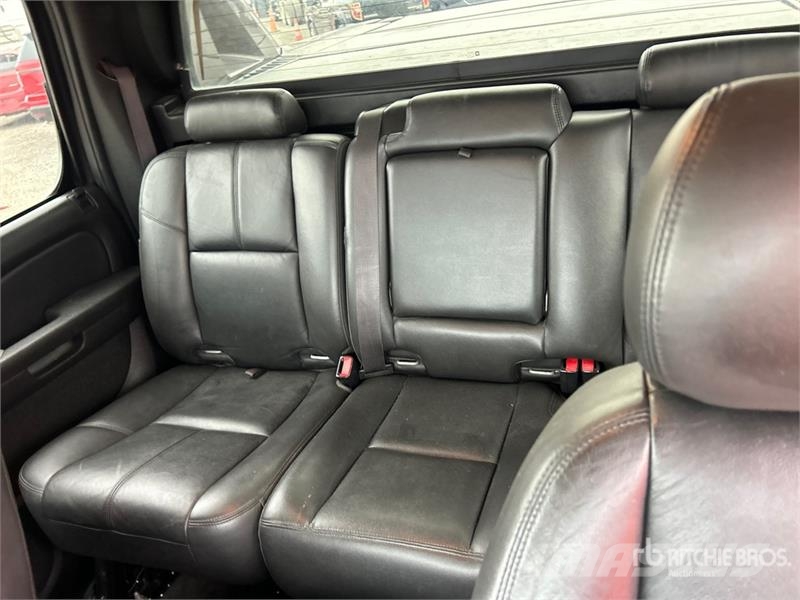 Chevrolet Avalanche 4x4 Crew Cab Pickup Otros