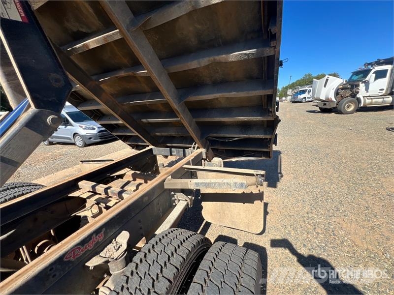 Chevrolet C4500 4x2 Dump Truck Tippbilar