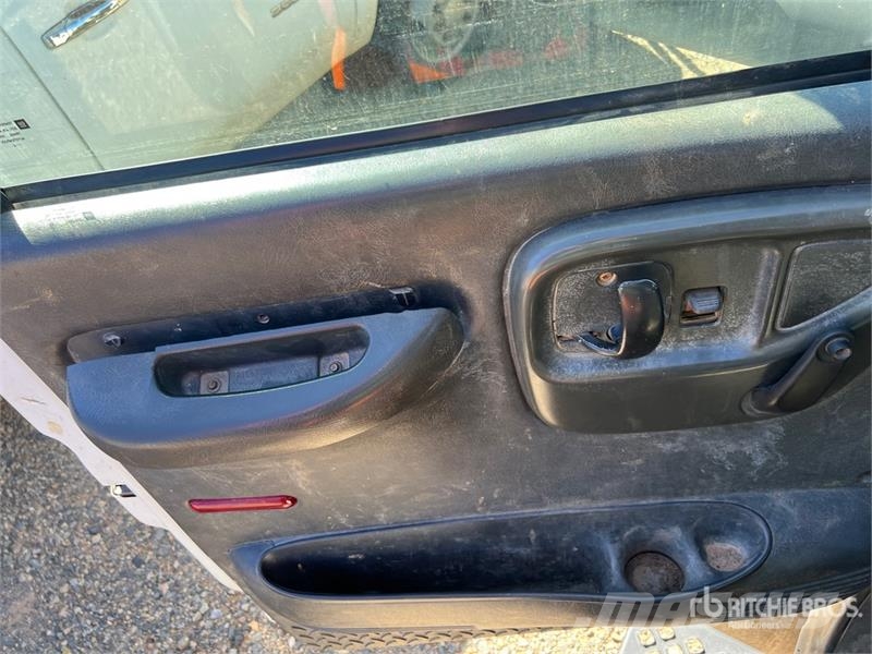 Chevrolet C4500 4x2 Dump Truck Tippbilar