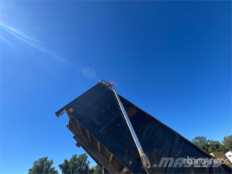 Chevrolet C4500 4x2 Dump Truck Tippbilar