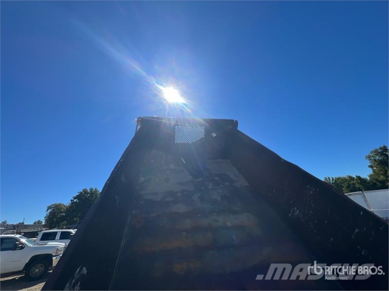 Chevrolet C4500 4x2 Dump Truck Tippbilar