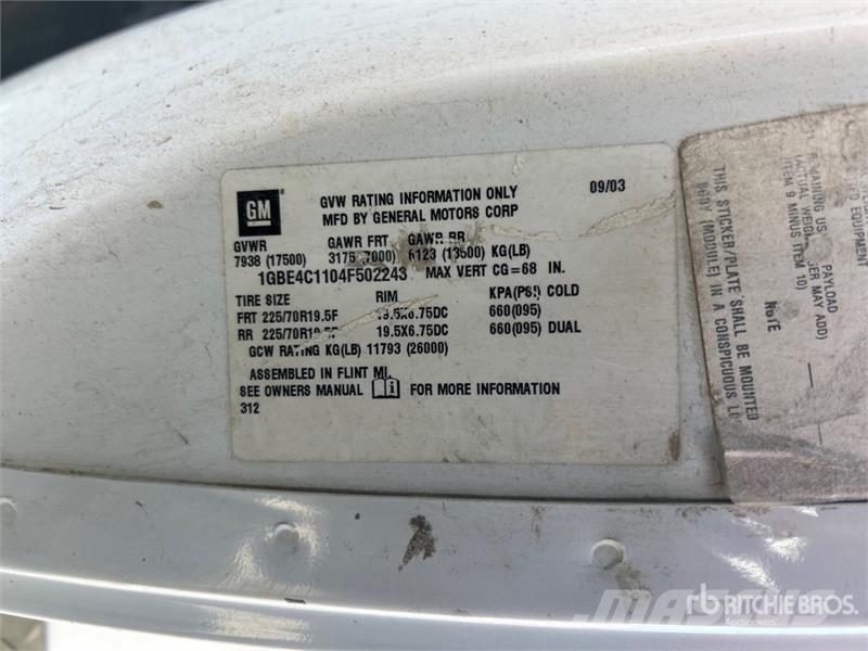Chevrolet C4500 4x2 Fuel and Lube Truck Cysterna