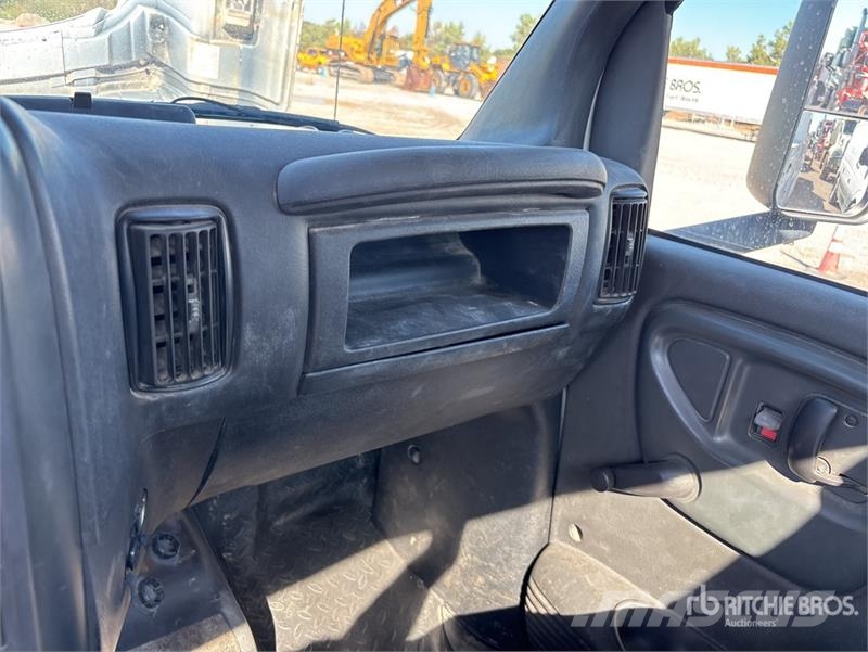 Chevrolet C4500 4x2 Service Truck Belediye / genel amaçli araçlar