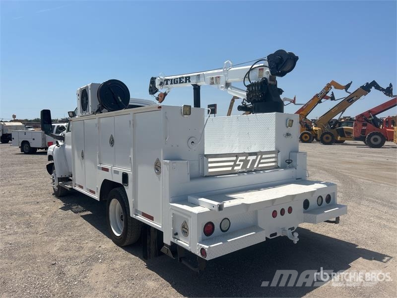 Chevrolet C5500 Vehículos municipales multiusos