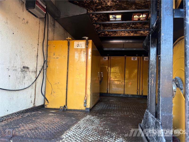 Chevrolet C6500 4x2 Lube Truck Tankbiler