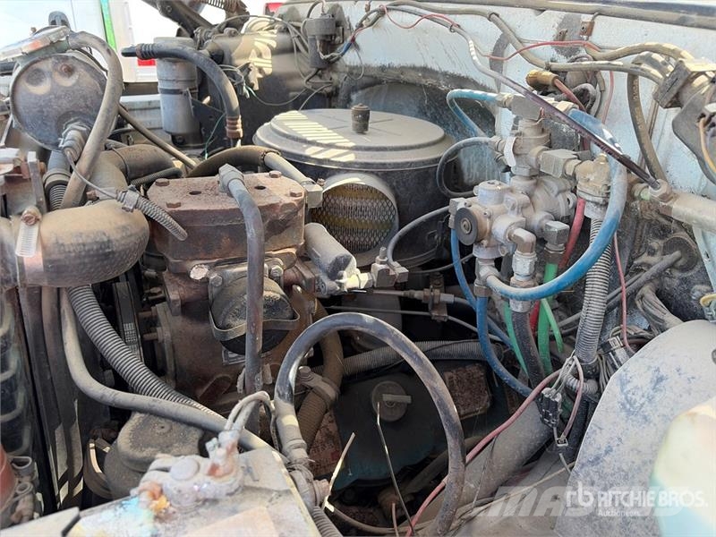 Chevrolet C70 Cisterny na vodu
