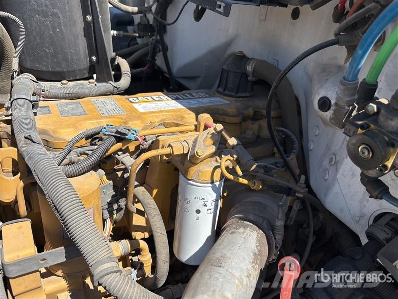 Chevrolet C7500 Saug- und Druckwagen