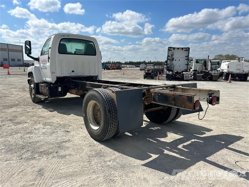 Chevrolet C7500 Кабини
