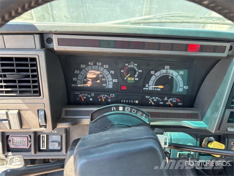 Chevrolet C7500 Saug- und Druckwagen