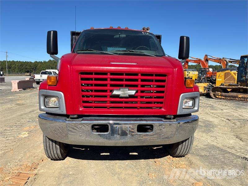Chevrolet C7500 Flatbed/Dropside trucks
