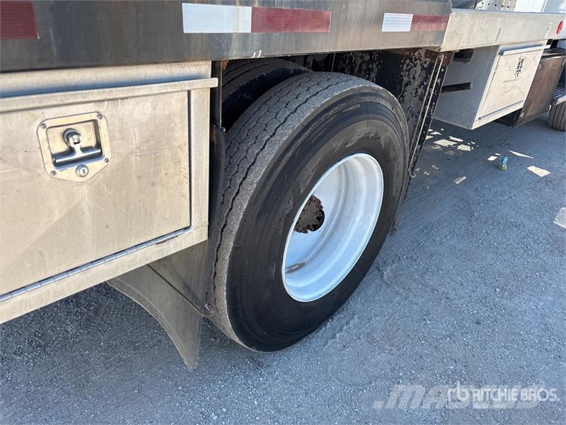 Chevrolet C7500 Saug- und Druckwagen