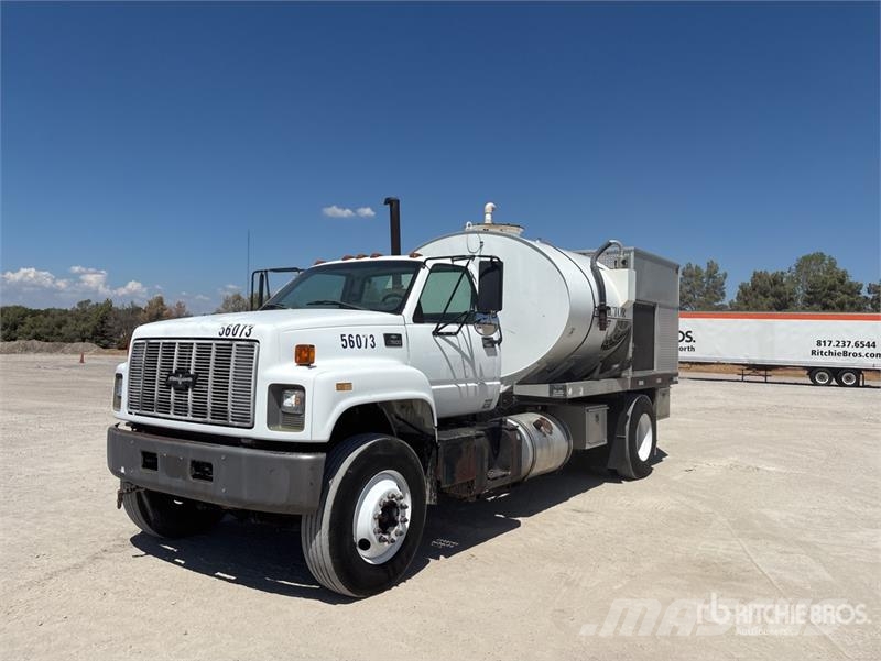 Chevrolet C7500 Saug- und Druckwagen