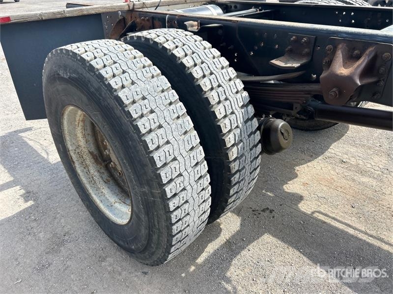 Chevrolet C7500 Кабини
