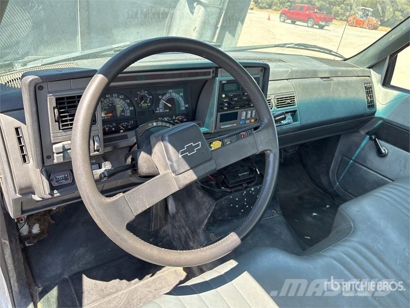 Chevrolet C7500 Saug- und Druckwagen