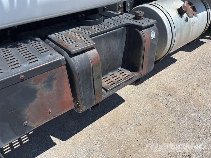 Chevrolet C7500 Saug- und Druckwagen