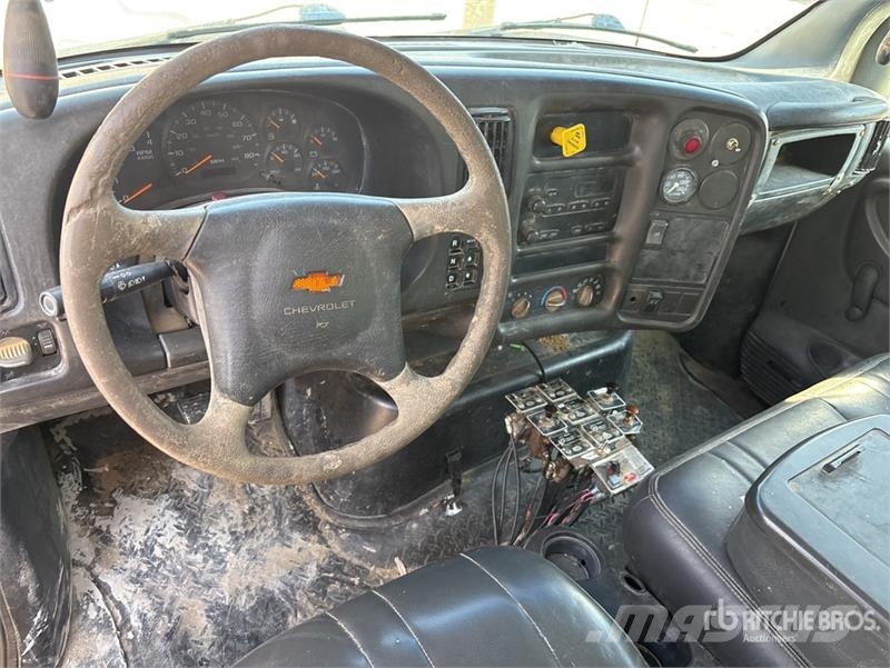 Chevrolet C8500 4000 gal 6x4 Water Truck Vattentankbilar