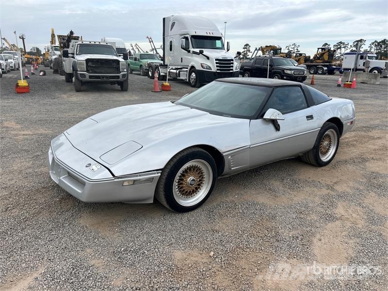 Chevrolet Corvette Automobile Automašīnas