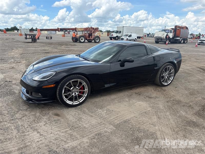 Chevrolet Corvette Automobile Masini