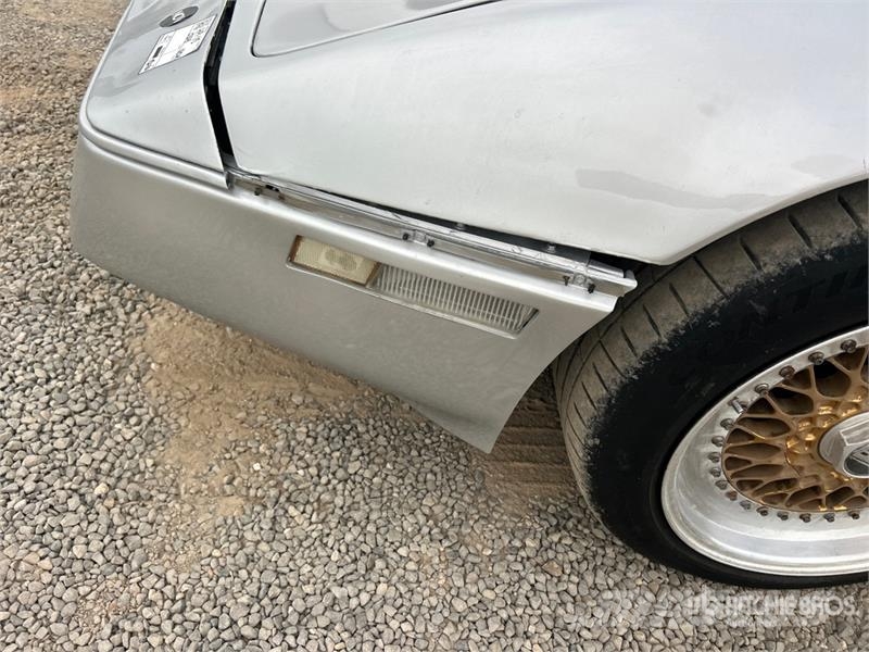 Chevrolet Corvette Automobile Automašīnas