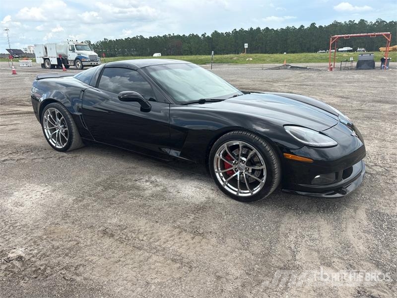 Chevrolet Corvette Automobile Masini