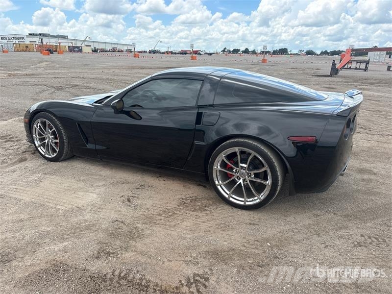 Chevrolet Corvette Automobile Masini