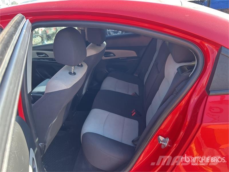 Chevrolet Cruze Automobile Cars