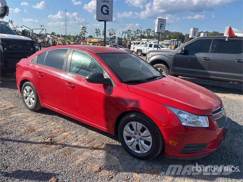 Chevrolet Cruze Automobile Cars