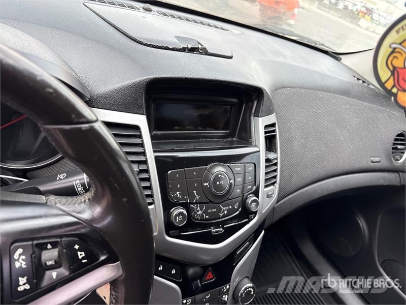 Chevrolet Cruze LT Automobile Αυτοκίνητα