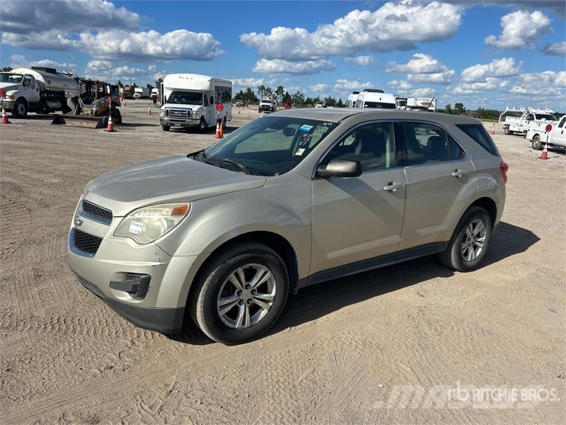 Chevrolet Equinox 2WD SUV Otomobiller