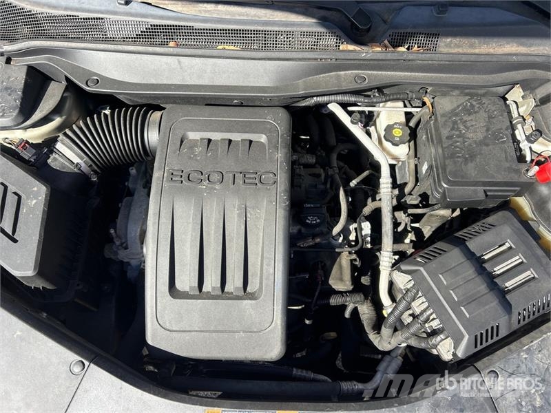 Chevrolet Equinox 2WD SUV Otomobiller