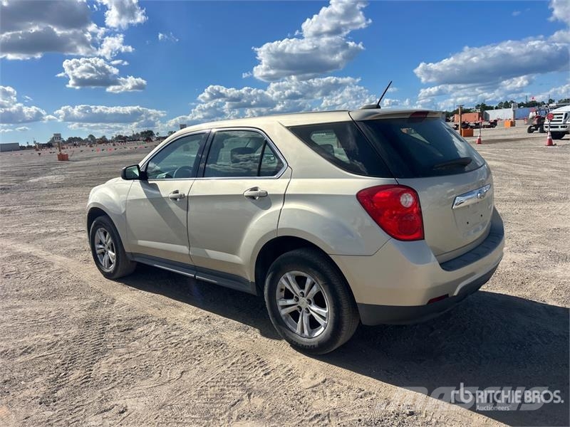 Chevrolet Equinox 2WD SUV Otomobiller