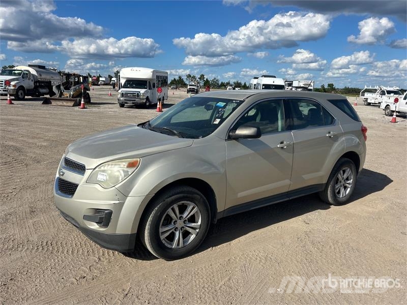 Chevrolet Equinox 2WD SUV Otomobiller