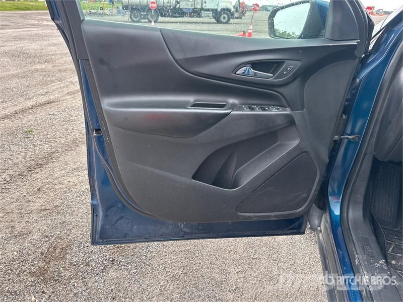 Chevrolet Equinox LT 2WD SUV Samochody osobowe