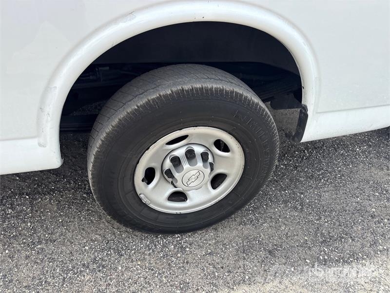 Chevrolet Express 2500 Cargo Van Utilitaire