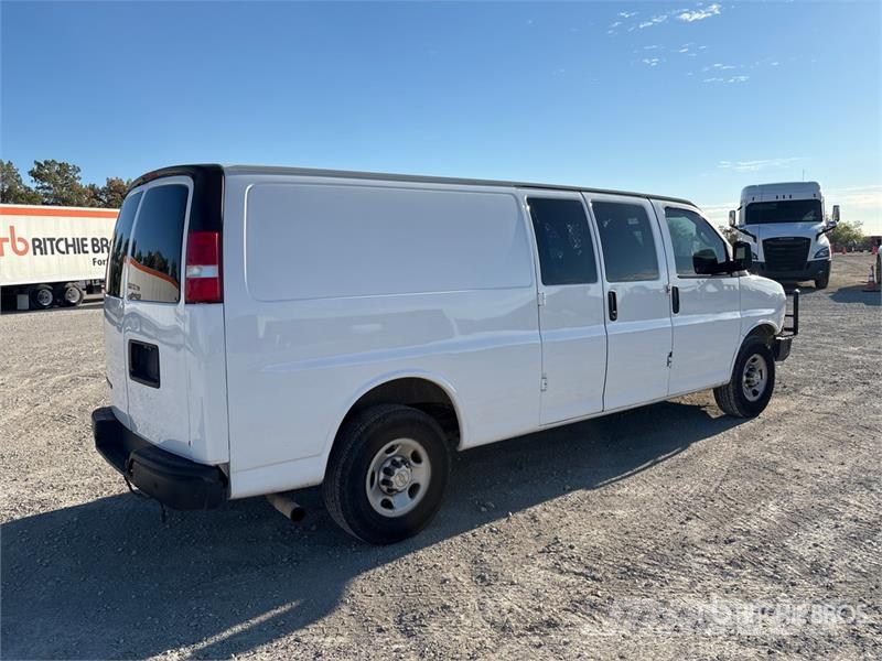 Chevrolet Express 2500 Cargo Van Dostavna vozila / kombiji