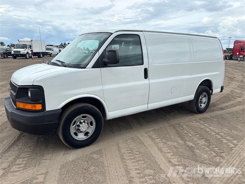 Chevrolet Express 2500 Cargo Van Dostavna vozila / kombiji