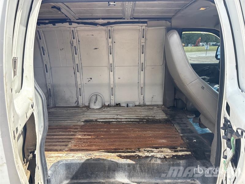 Chevrolet Express 2500 Cargo Van Utilitaire