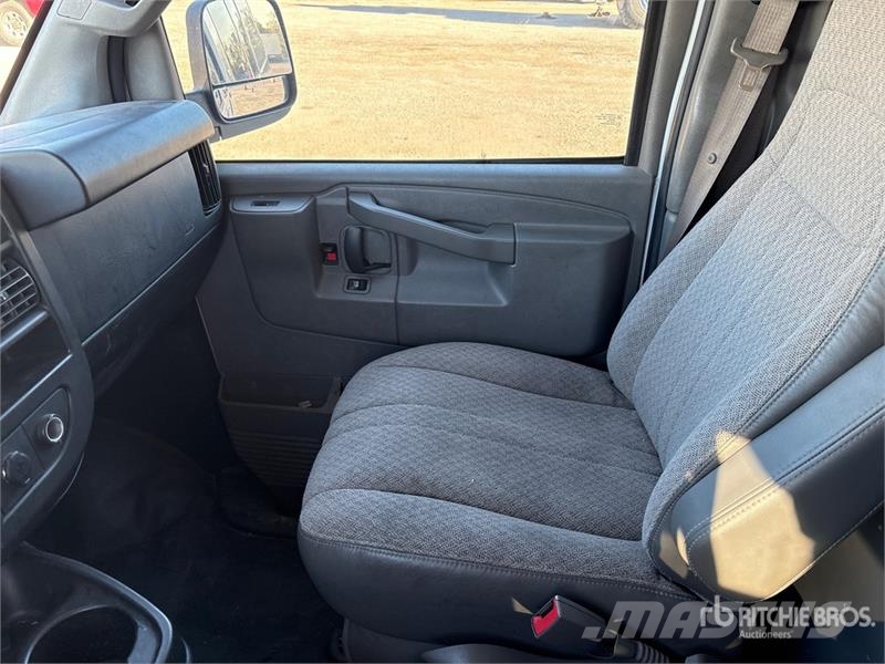 Chevrolet Express 2500 Cargo Van Dostavna vozila / kombiji