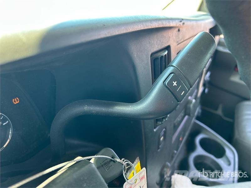 Chevrolet Express 2500 Cargo Van Dostavna vozila / kombiji