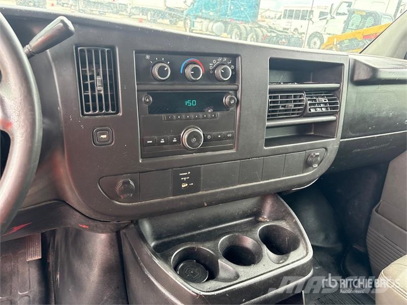 Chevrolet Express 2500 Cargo Van Dostavna vozila / kombiji