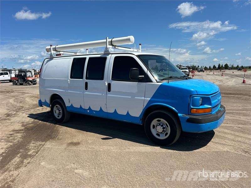 Chevrolet Express 2500 Cargo Van Dostavna vozila / kombiji