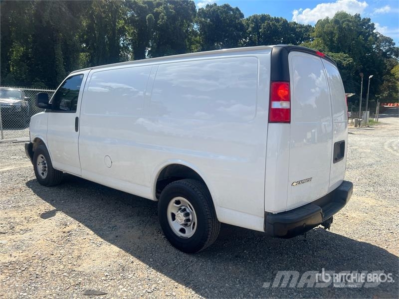 Chevrolet Express 2500 Cargo Van Dostavna vozila / kombiji