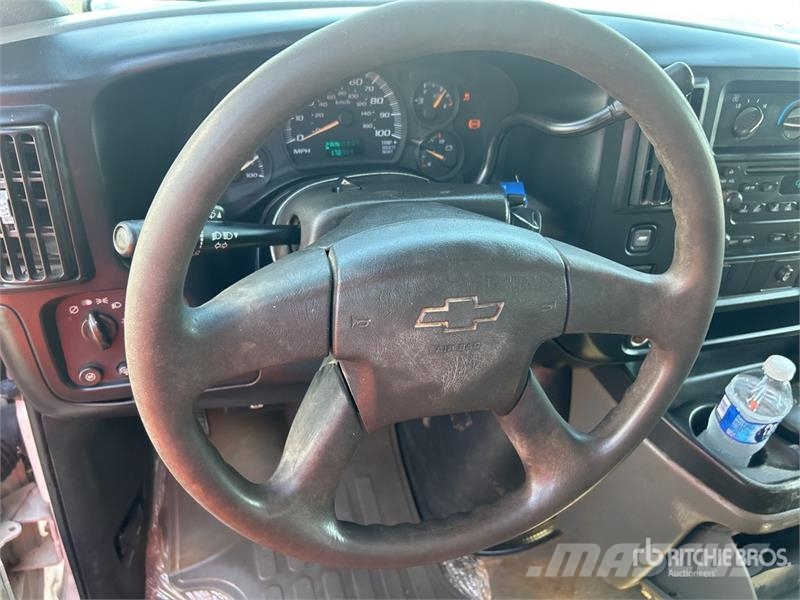 Chevrolet Express 3500 Kaubikud