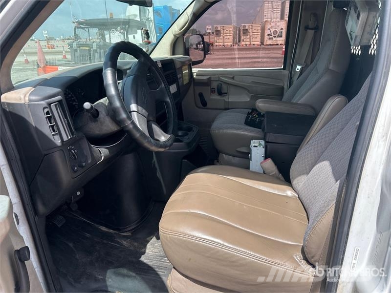 Chevrolet Express 3500 Utilitara