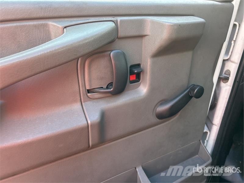 Chevrolet Express 3500 Dostavna vozila / kombiji