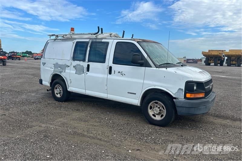Chevrolet Express 3500 Utilitara
