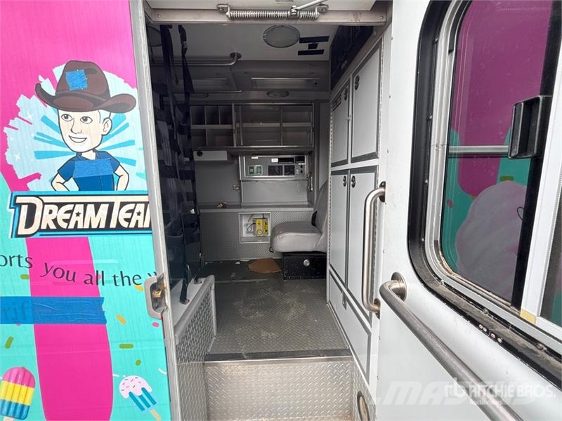 Chevrolet Express G4500 4x2 Ambulance Ambulancias