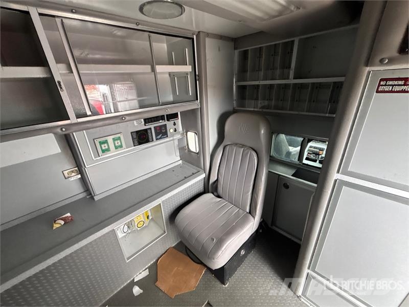 Chevrolet Express G4500 4x2 Ambulance Ambulancias